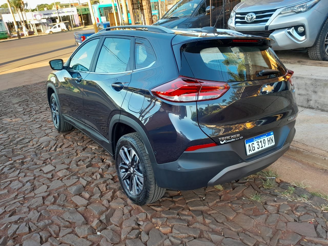 
								Tracker Premier completo									