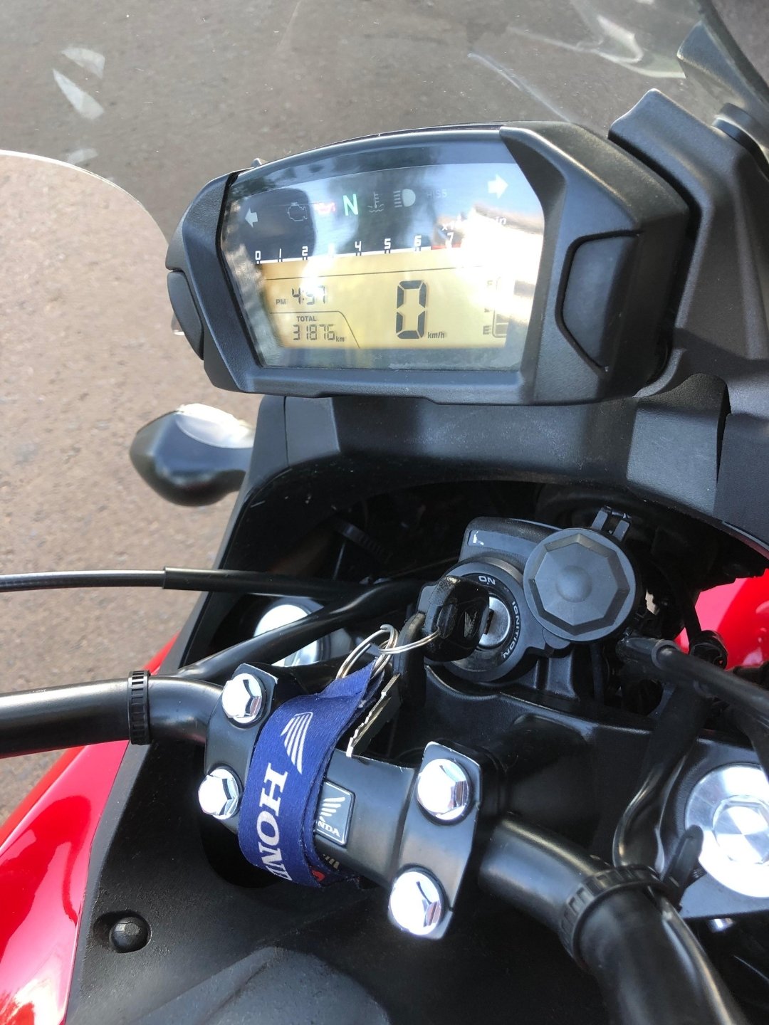 
								HONDA NC700X completo									