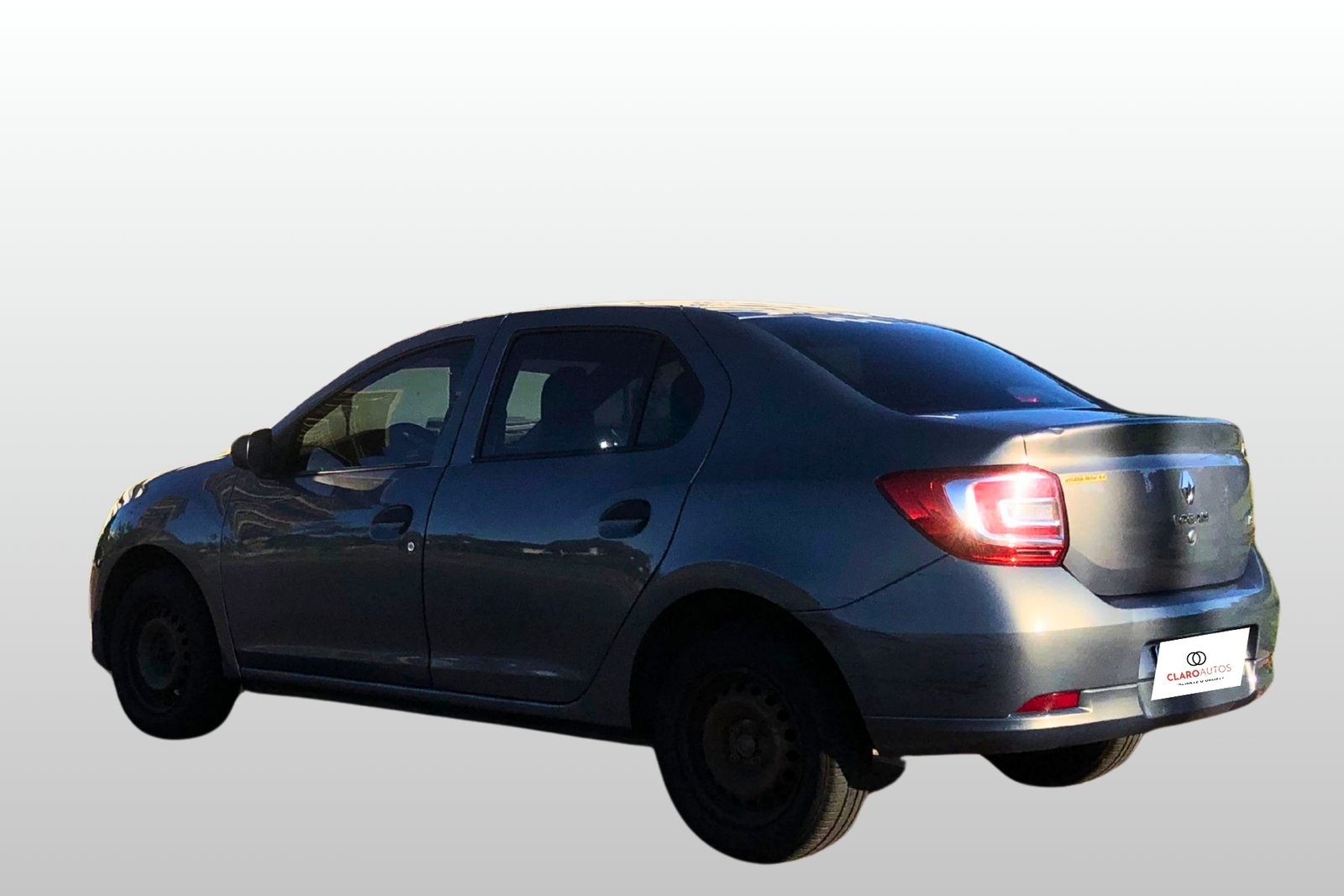 
								RENAULT LOGAN completo									