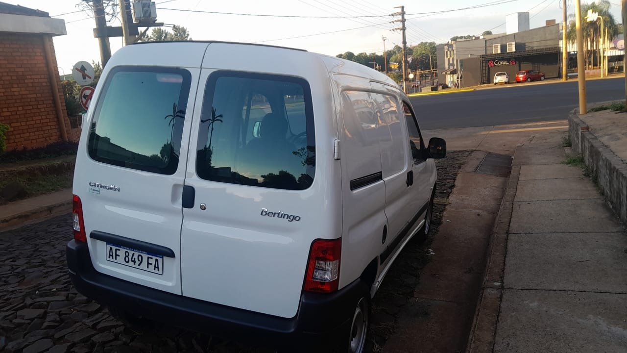 
								CITROEN BERLINGO BUSSINES completo									