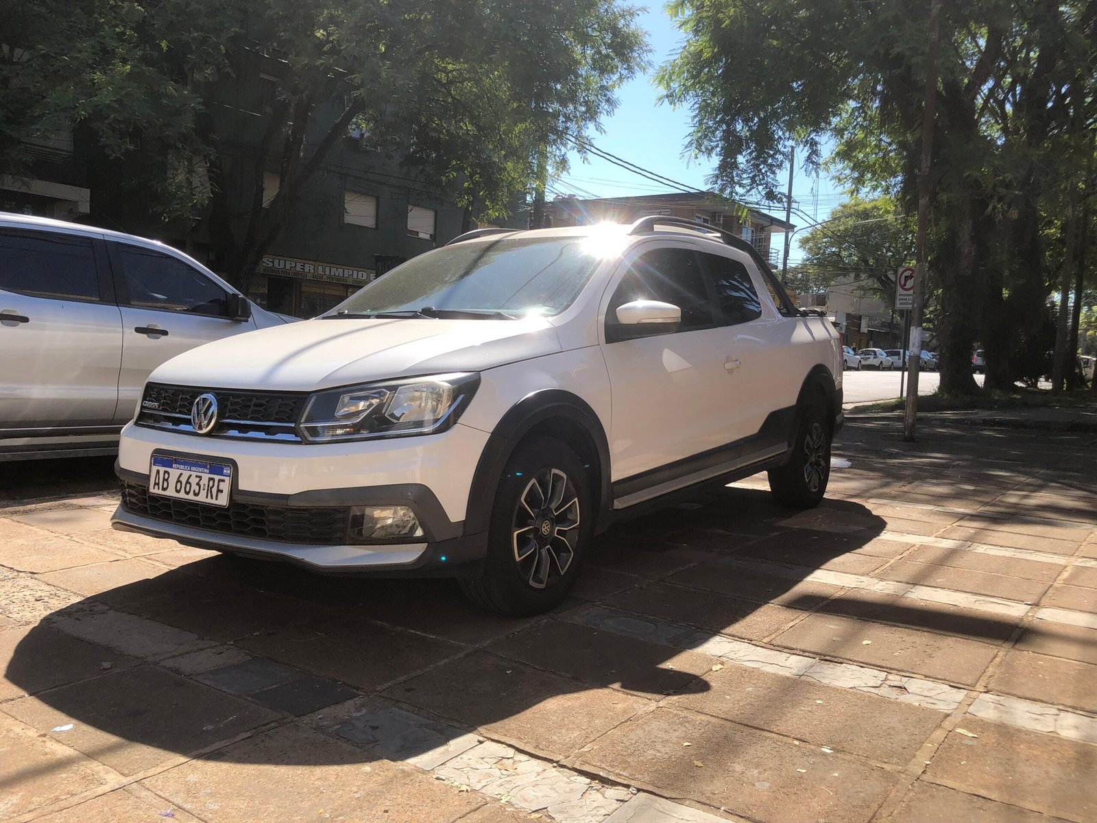 
								Vokswagen Saveiro Cross completo									