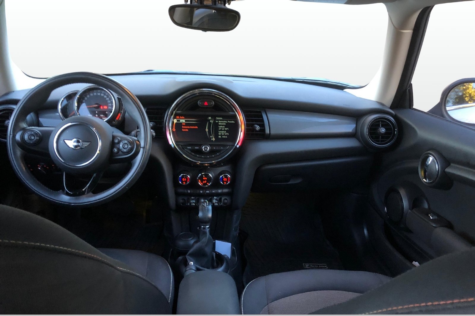 
								MINI COOPER completo									