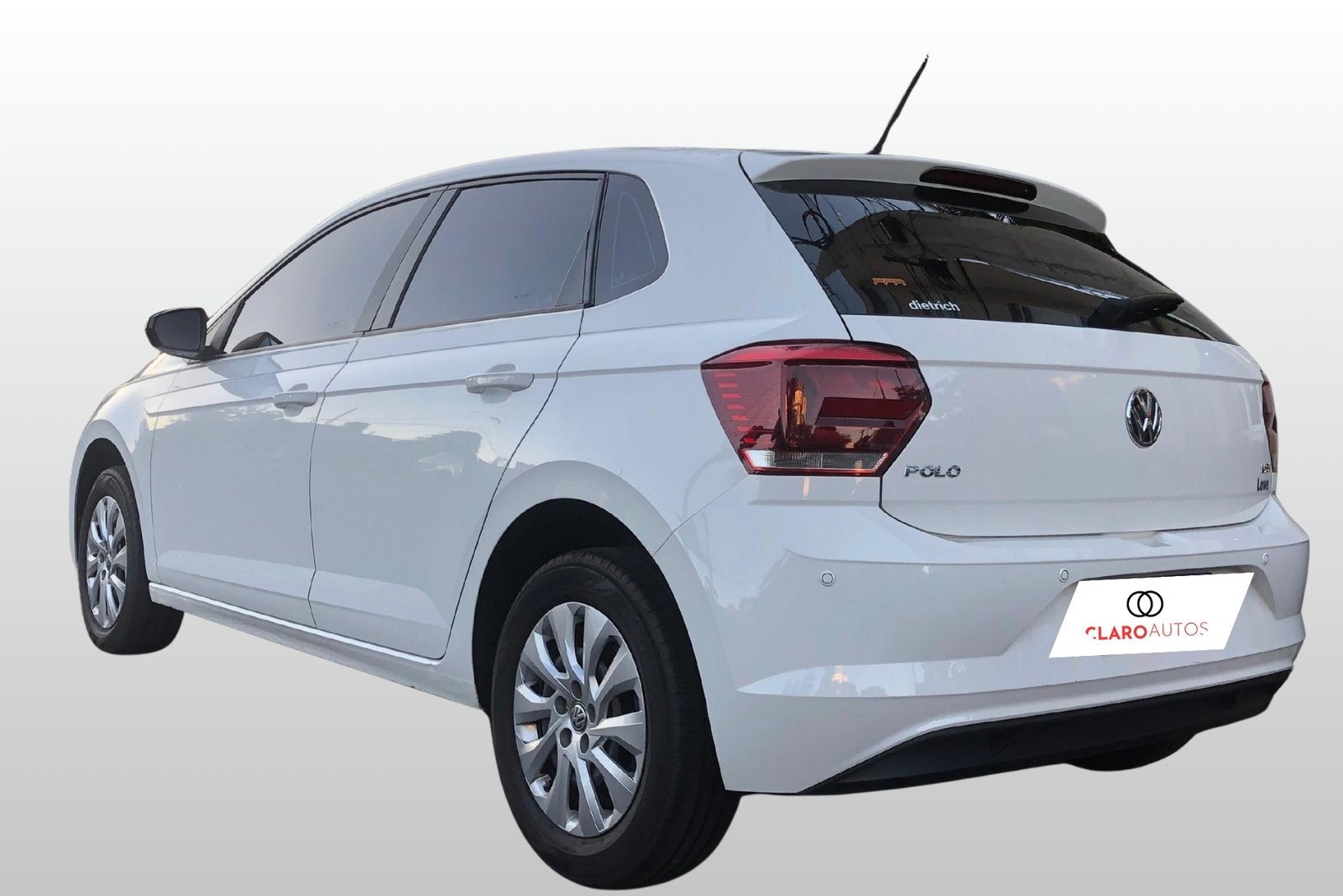 
								VOLKSWAGEN POLO completo									