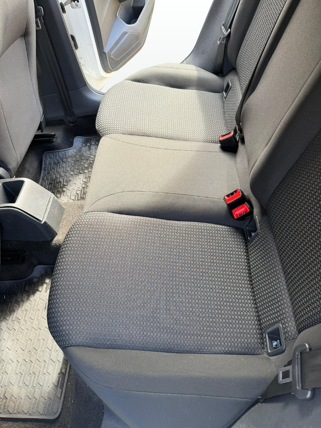 
								VOLKSWAGEN POLO completo									