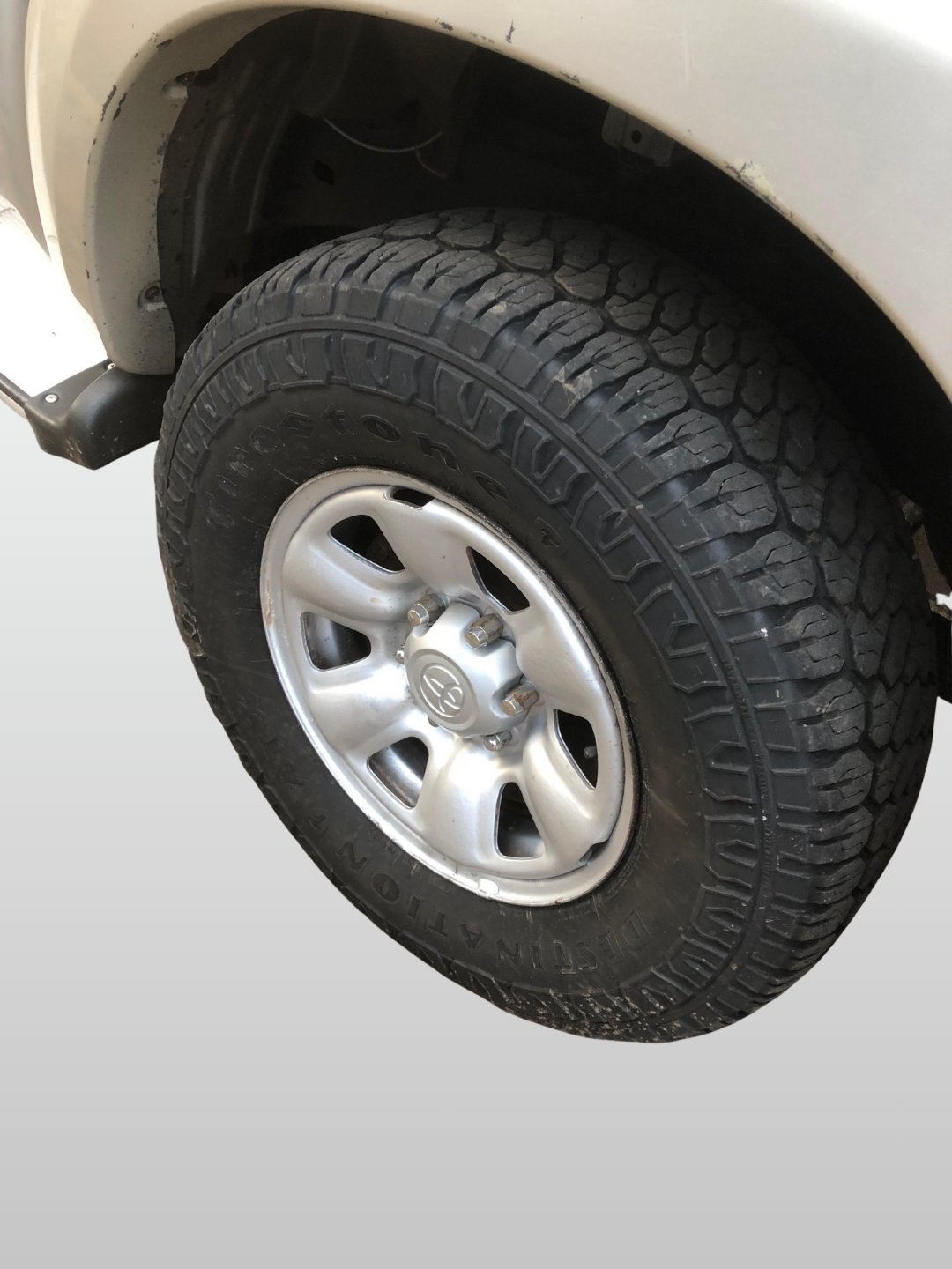 
								HILUX TDI SR 2012 completo									