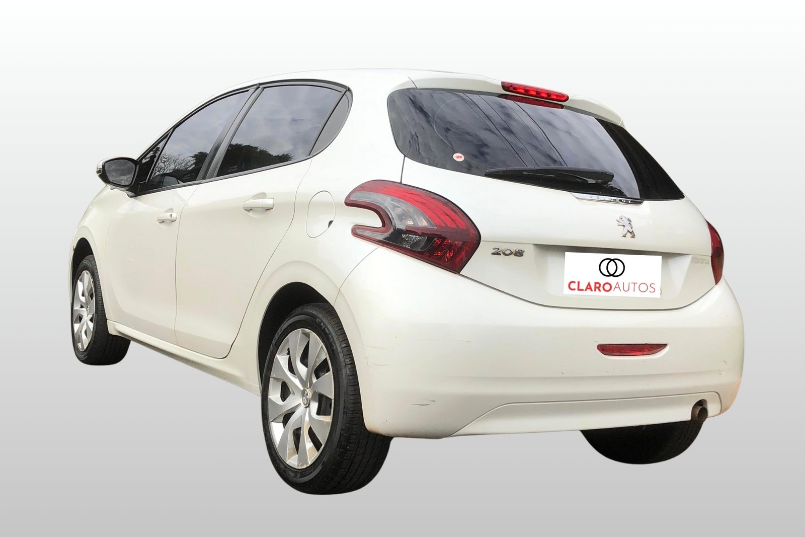 
								Peugeto 208 completo									