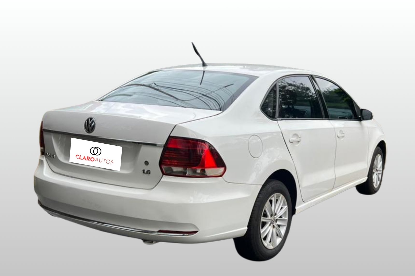 
								POLO 4 PUERTAS completo									