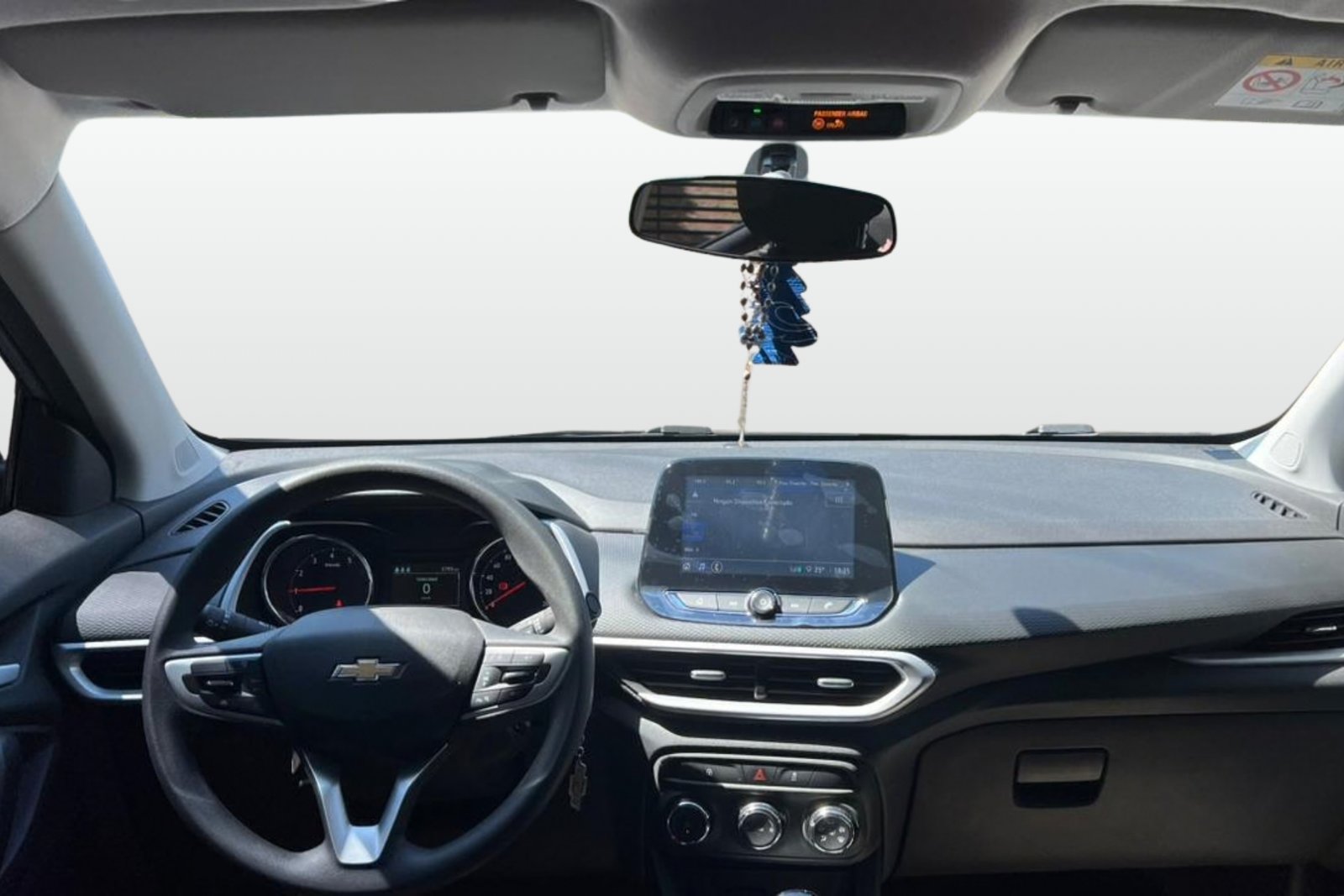 
								TRACKER 1.2 TURBO MT completo									